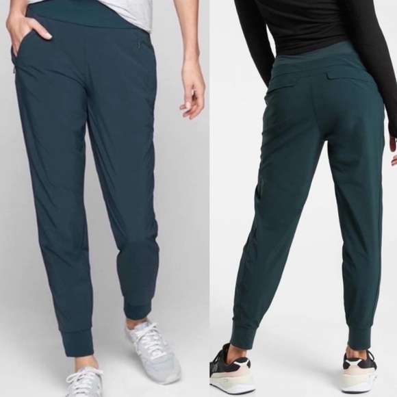 Athleta Lined Soho Jogger In Evergreen 
